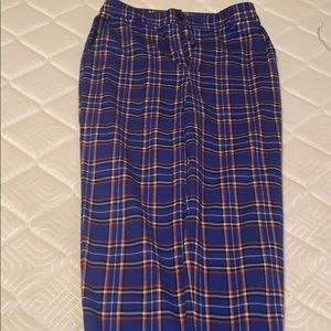 Beautiful pants that can be worn dressy or causal